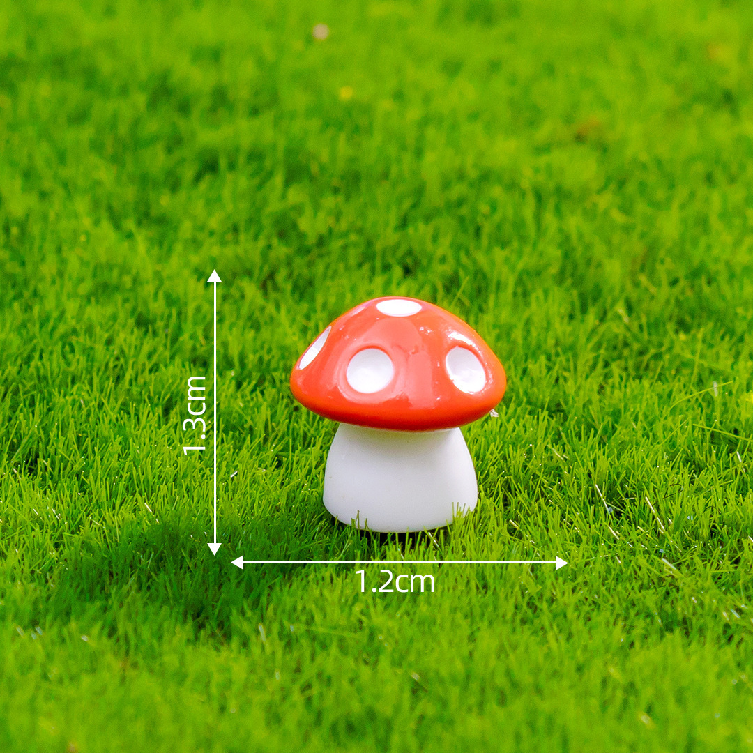 Picture of Mushroom Moss micro landscape ornaments fleshy ornaments ecological bottle DIY assembly resin ornaments medium 6 o'clock