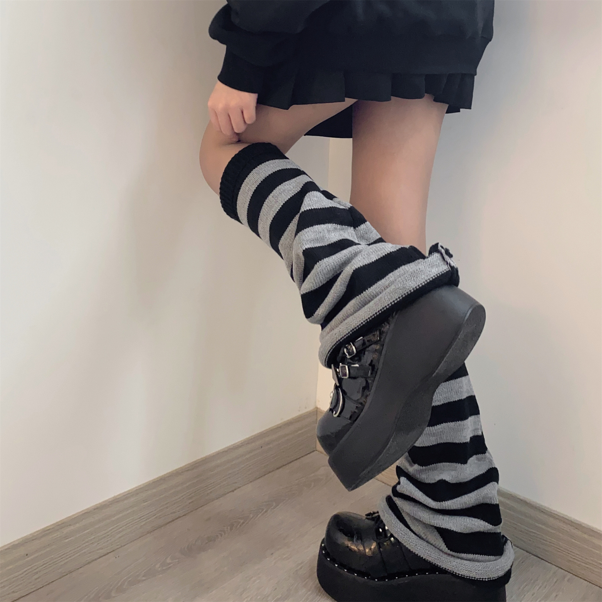 Lolita Striped Wide Leg Socks Autumn and Winter Warm Calf Socks JK Girl's Foot Warmer Stacked Socks