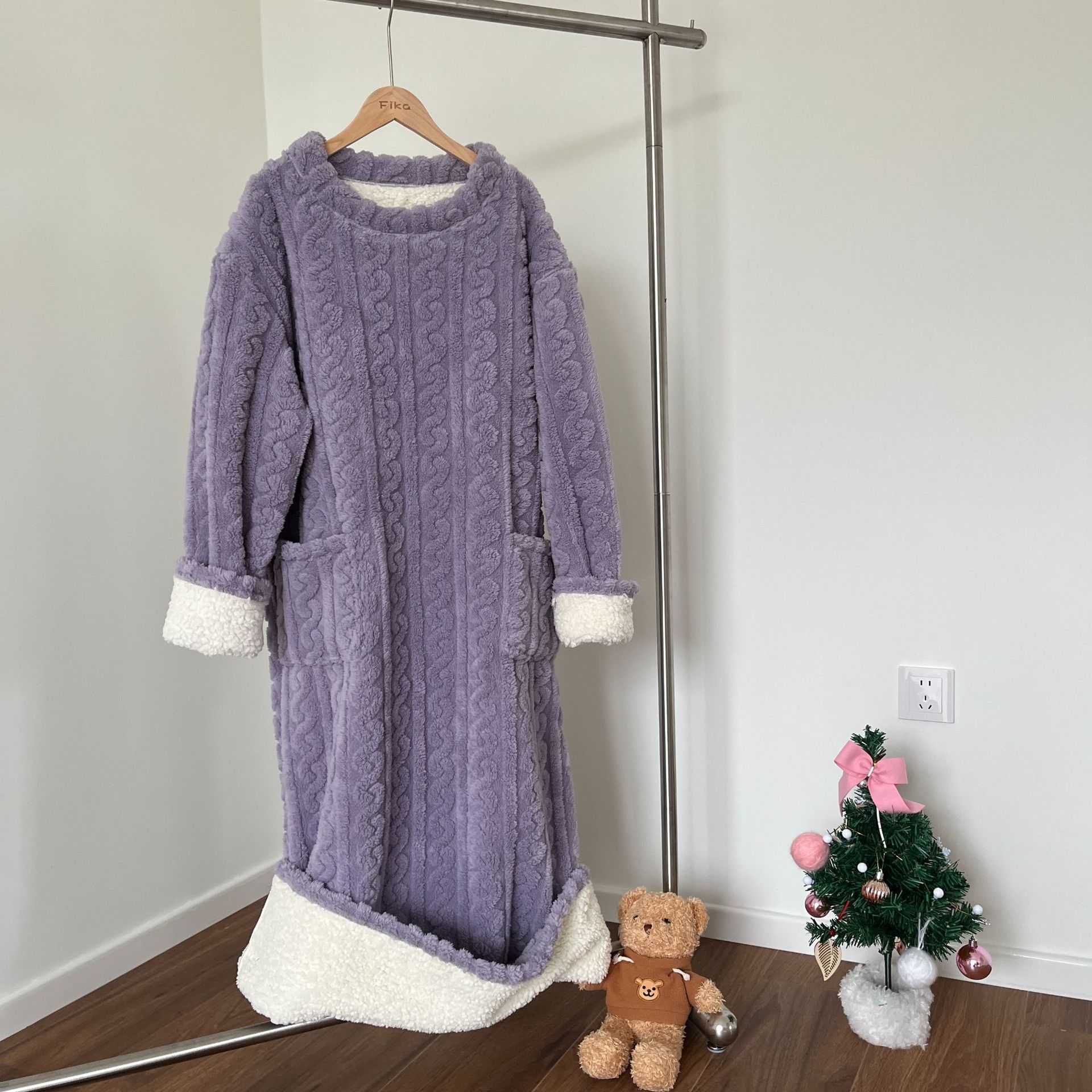 Picture of [Original Real shot] walking quilt coral velvet jacquard nightgown winter pajamas warm homewear nightdress