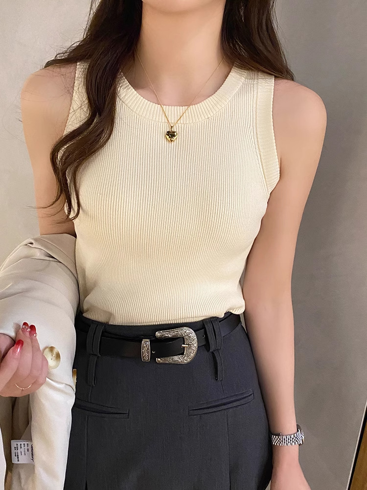 Picture of Knitted Camisole Women's Inner Wear 2025 Summer New Wide Shoulder Bottoming Slim Sleeveless Outer Wear Breast-Covering Top