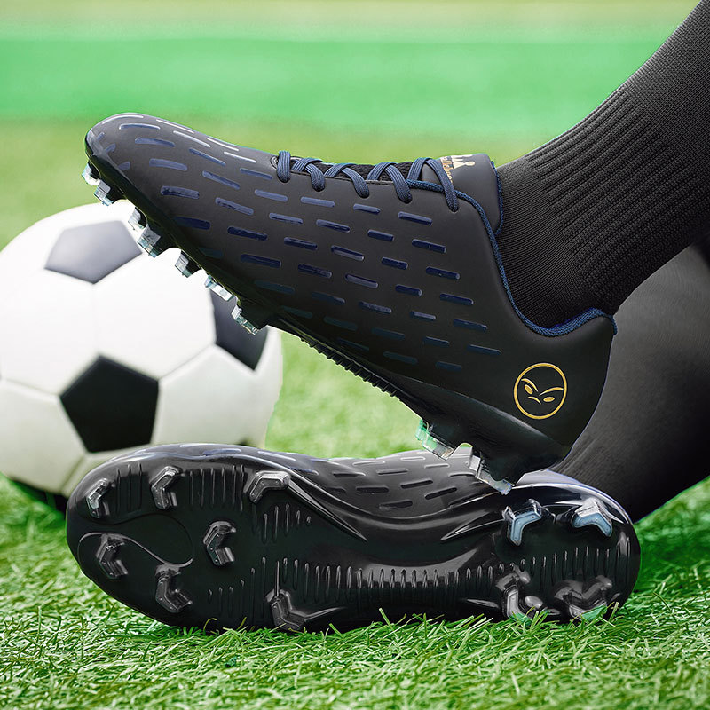 FG football shoes spikes lawn sneaker adult football match shoes factory straight hair new style a generation of hair