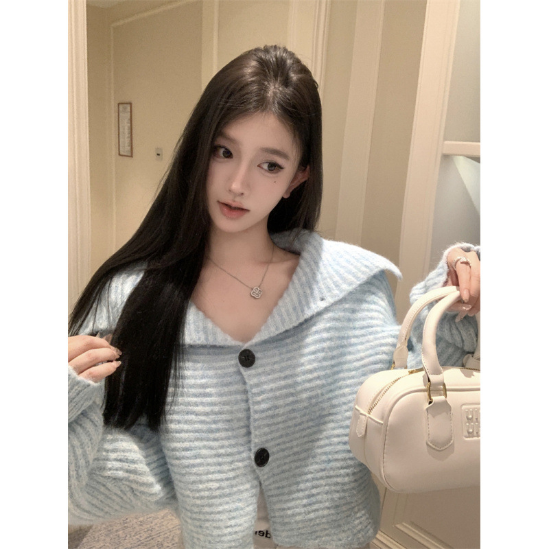 Real price real shot Korean lapel knitted sweater new short cardigan coat