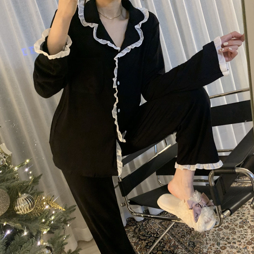 Picture of ins Cyber Celebrity Lace Long-sleeved Simple Black Spring and Autumn Long-sleeved Trousers Cardigan Pajamas Women's Sweet Loose Home Clothes