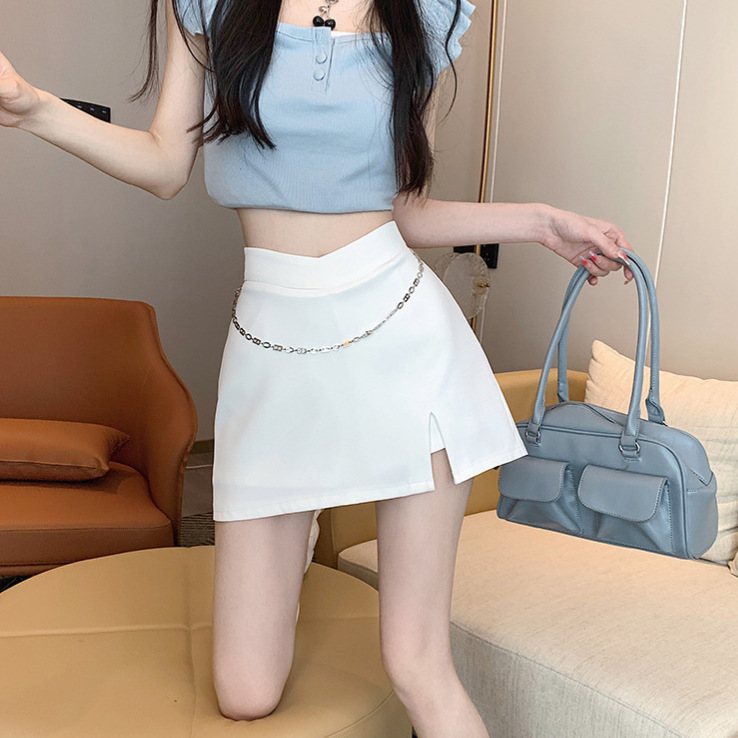 2024 Spring and Summer New French Korean Style High Waist Slimming Trousers Skirt West Assembled Chain Anti-running Short Skirt