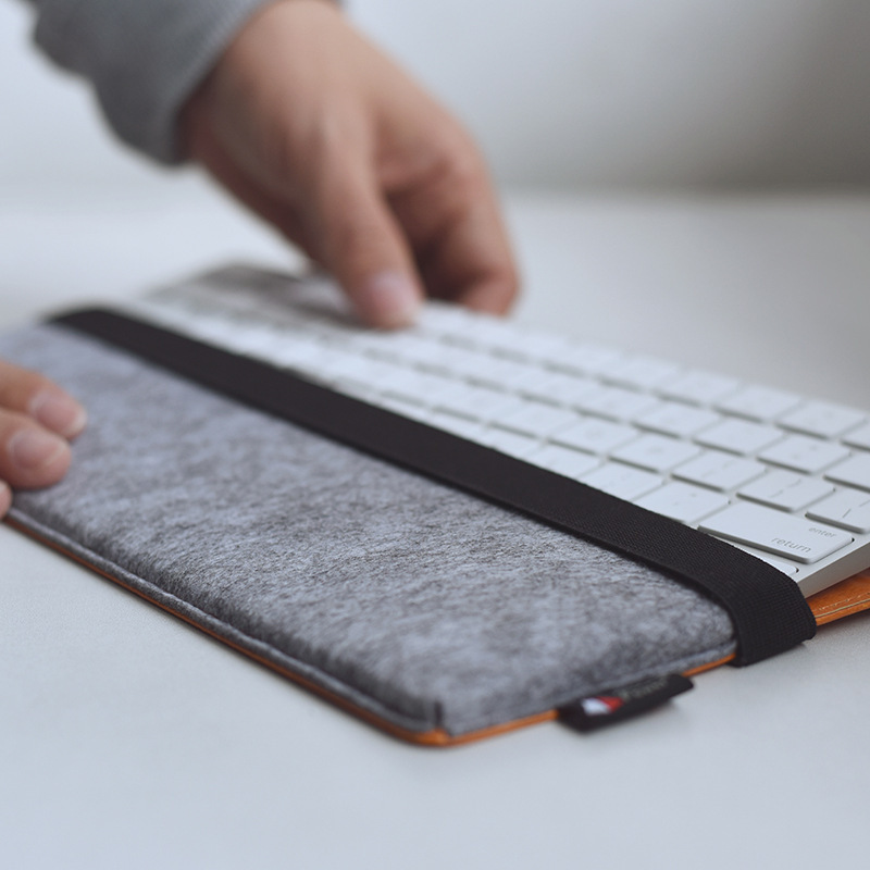 Wireless Bluetooth Felt Keyboard Bag Mechanical Keyboard Dust-proof Packaging Mouse Storage Bag Game Machine Protective Cover