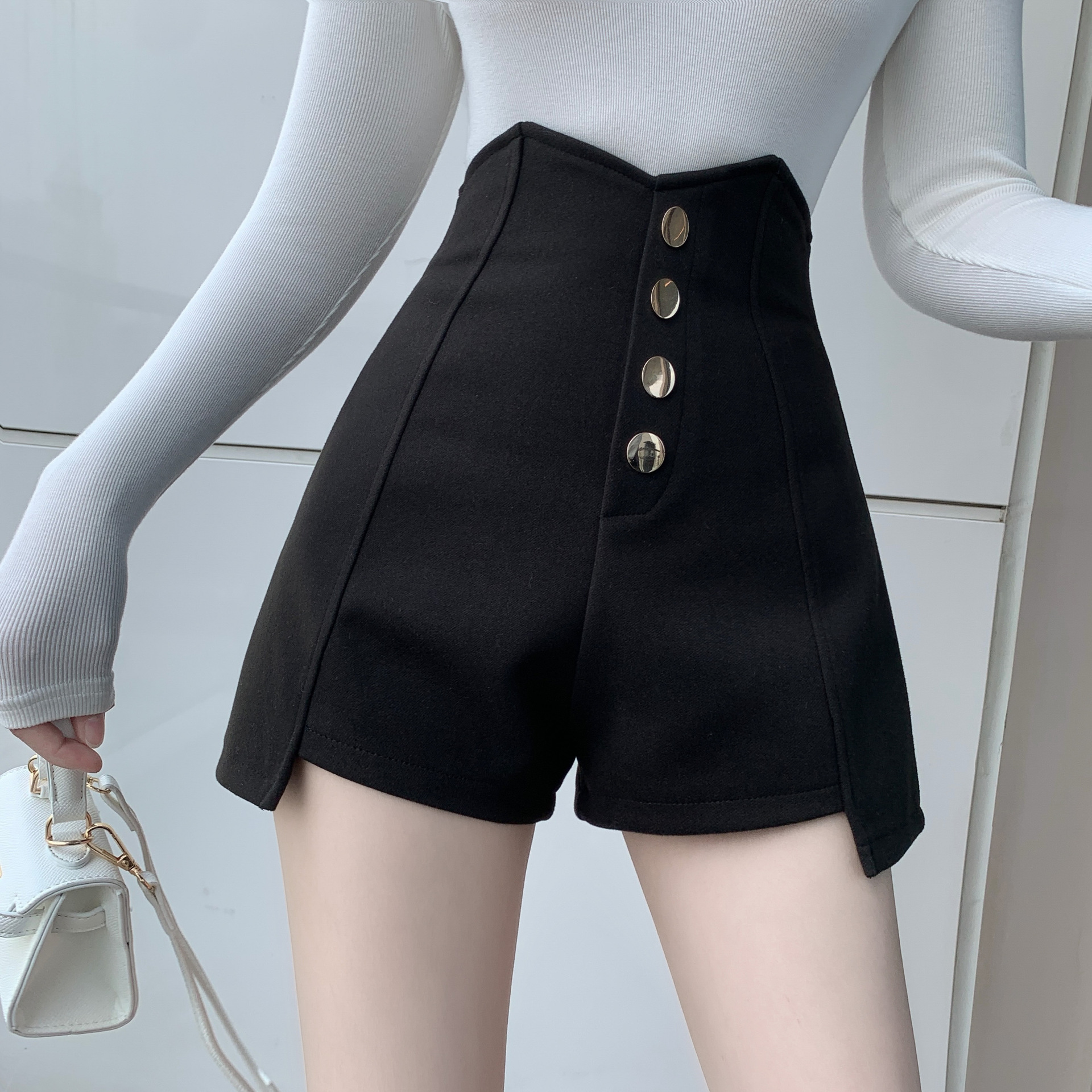 2022 summer New plus size fat all-match shorts women's high waist outer wear breasted wide-leg pants black slimming casual hot
