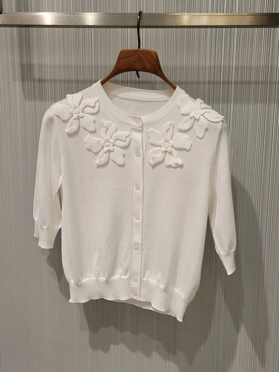 Ymiu White Thin Knitted Sweater Three-dimensional Flower Decorative Sweet Half Sleeve Top Women's Short Cardigan Spring and Autumn