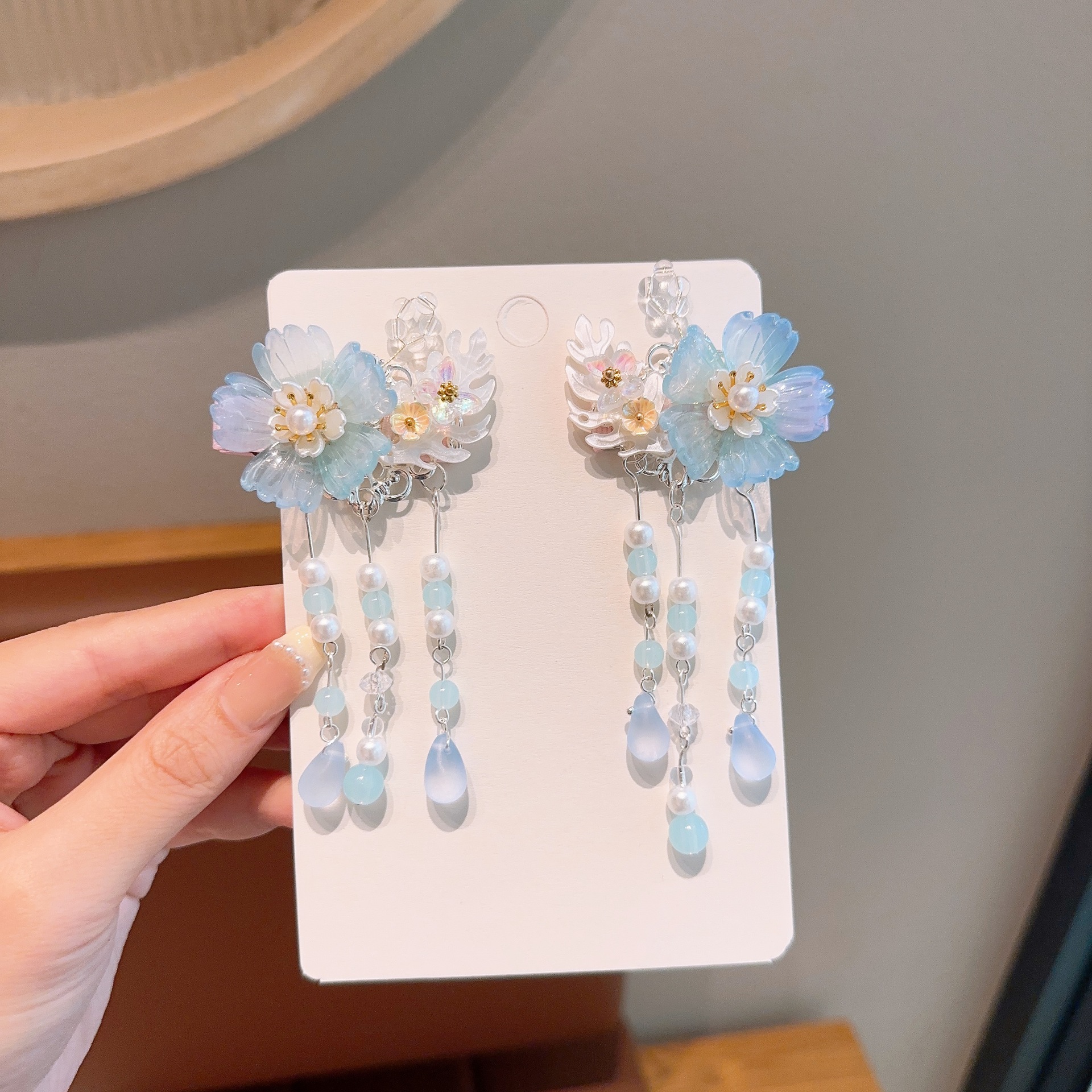 Picture of New Hanfu Headwear Children's Ancient Dress Princess Tassel Hairpin Chinese Style Little Girl's Antique Step Hairpin Headwear