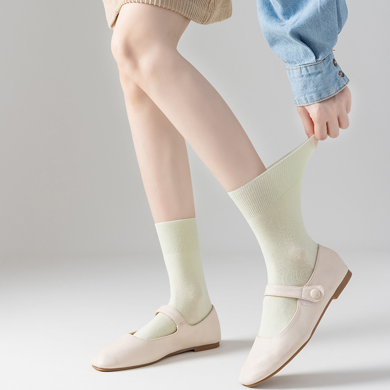Picture of Mid-Calf Socks for Women, Spring and Autumn Solid Color Slouch Socks, Versatile Maternity Socks, Casual Long Socks, Zhuji Socks Wholesale