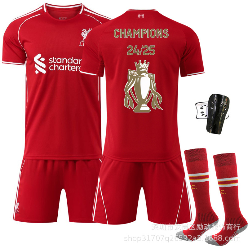 Picture of 2425 Club No. 11 Salah Gold Trophy Pattern New and Old Liverpool Winning Commemorative Edition Jersey suit