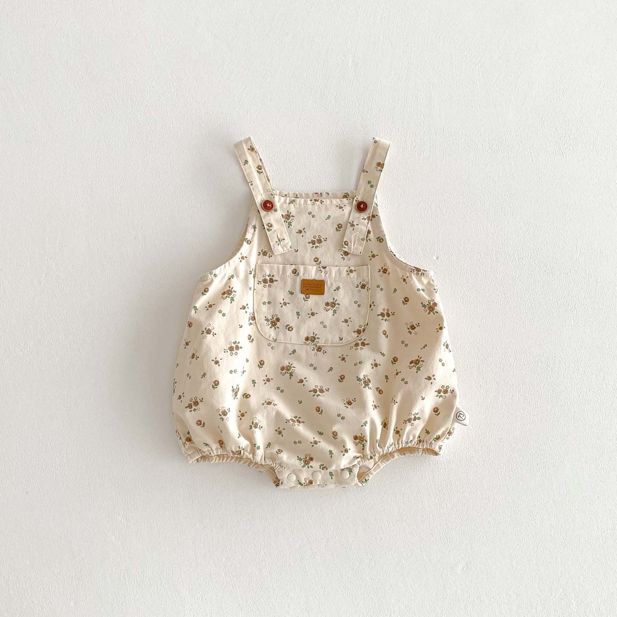 Picture of 2025 spring new baby printed strap jumpsuit for boys and girls baby cute sling full moon climbing suit