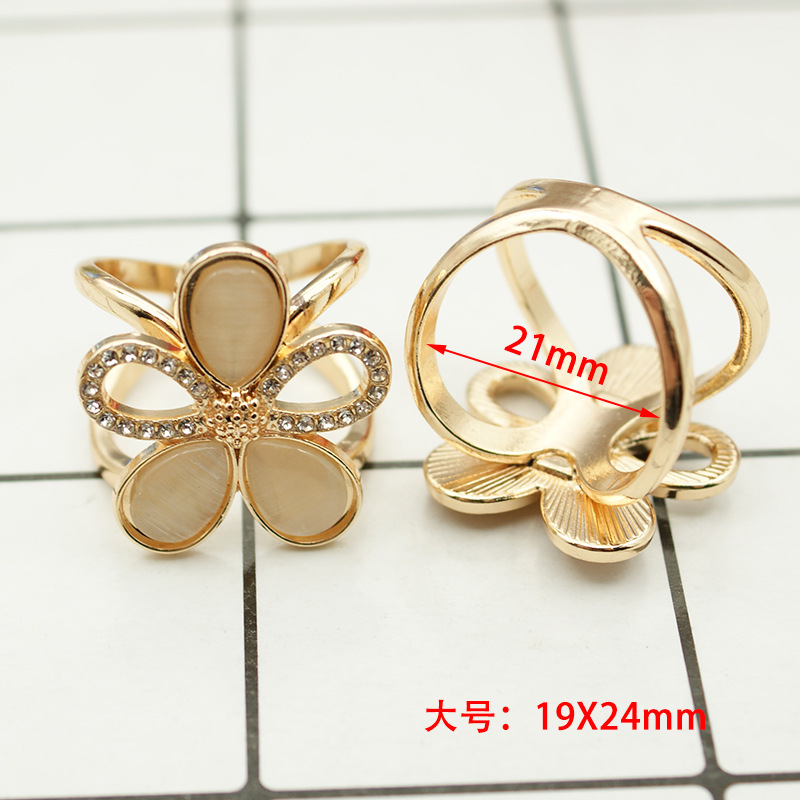 Picture of South Korea multi-functional scarf buckle high-grade Pearl fashion new Camellia windbreaker belt buckle high-end jewelry wholesale