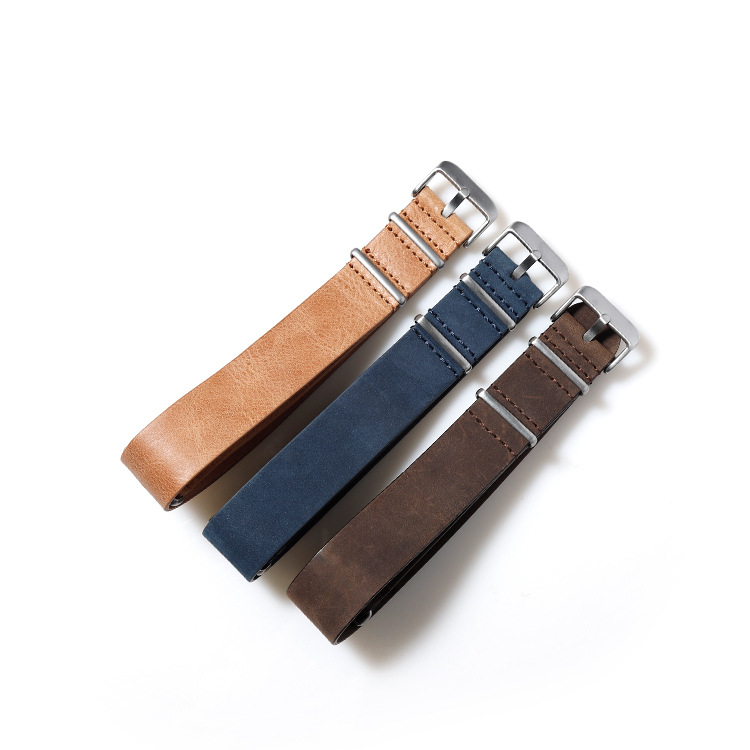 Four-color spot 18/20/22/24mm long strap layer retro oil leather cowhide ring watch factory wholesale