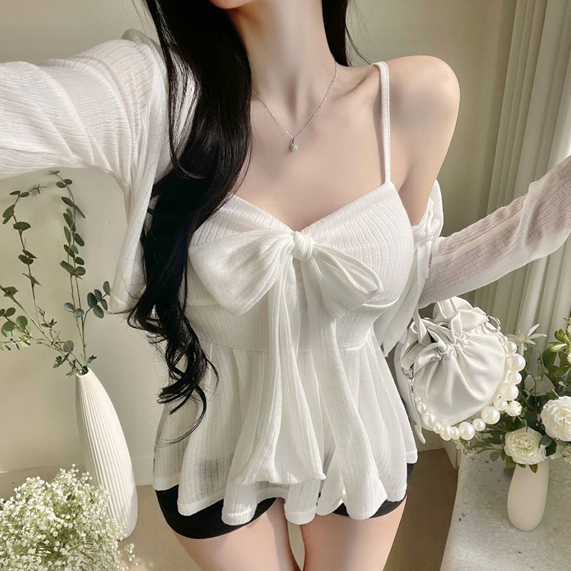 South Korea's Dongdaemun New Elegant Versatile Bow Slim Sexy Suspender Cardigan Two-Piece Suit Tops for Women