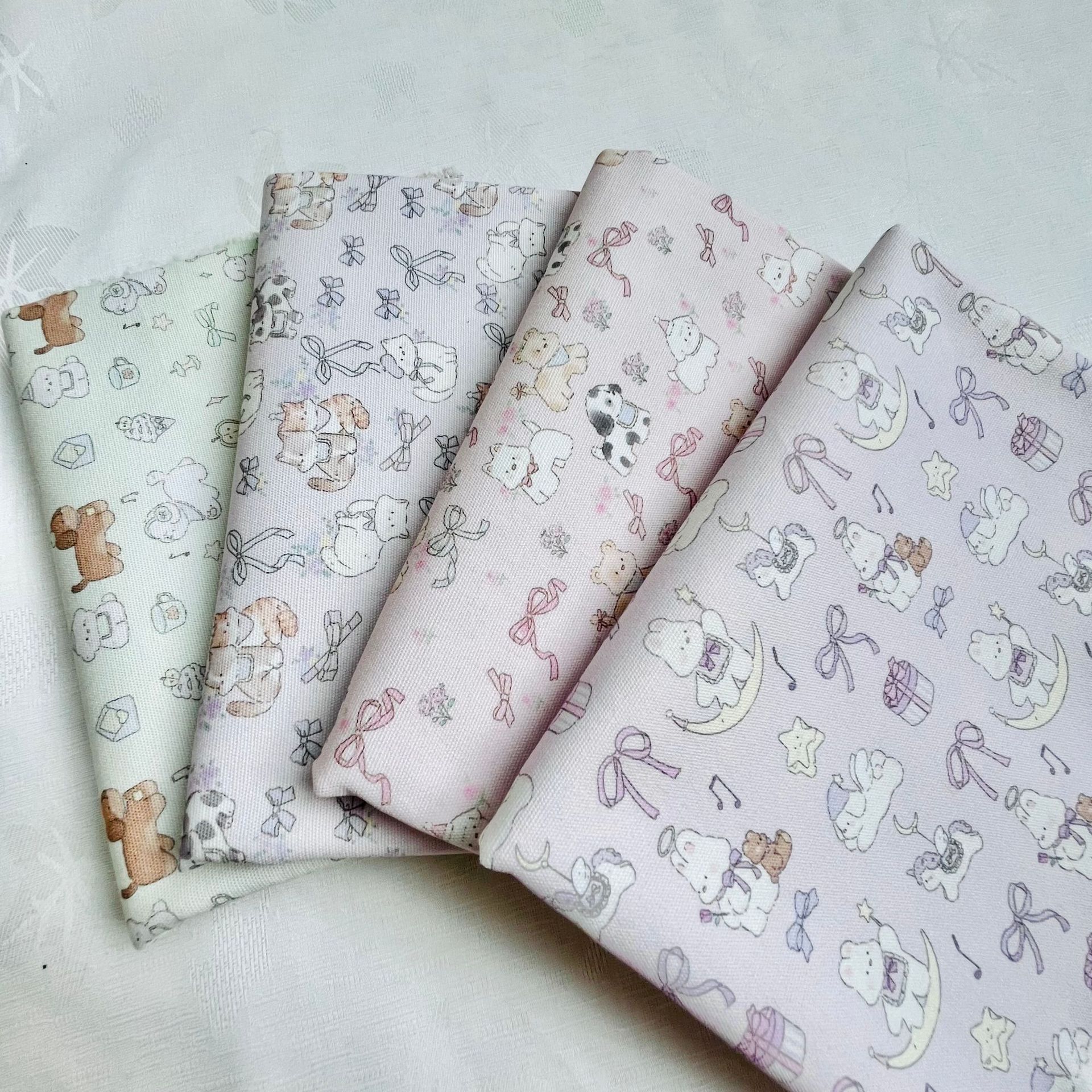 Picture of Bowknot Small Animal All-Cotton Canvas 1.5m Width 1.0m Price Bag Jacket Vest Handmade DIY