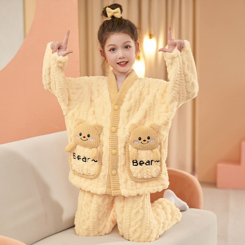 Picture of Children's Pajamas Flannel Autumn and Winter Girls' Coral Fleece Thickened Warm Style Middle and Large Children's Girls' Home Clothes suit