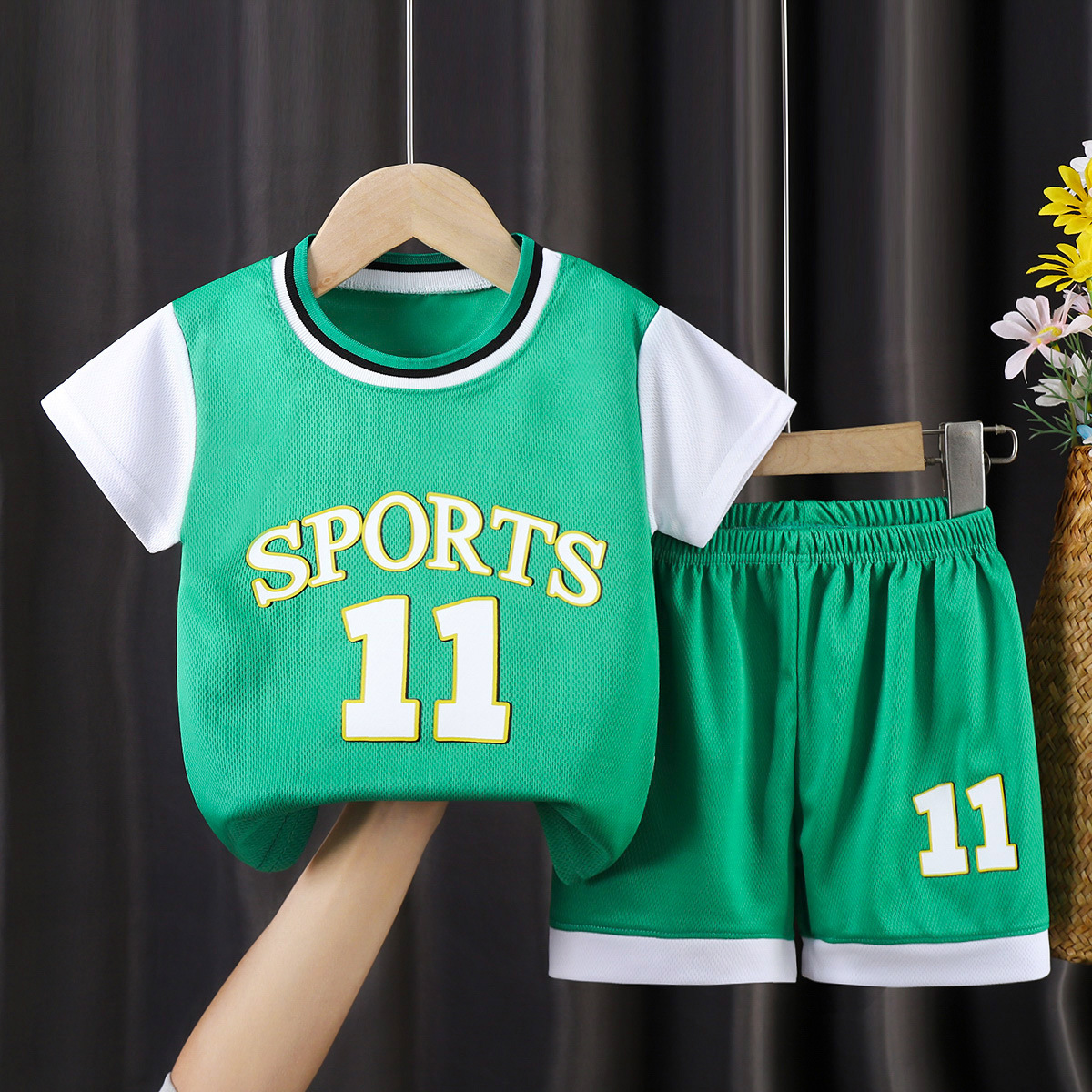 Picture of Children's short-sleeved ball suit boys sportswear girls quick-drying breathable shorts big children's children's clothing wholesale