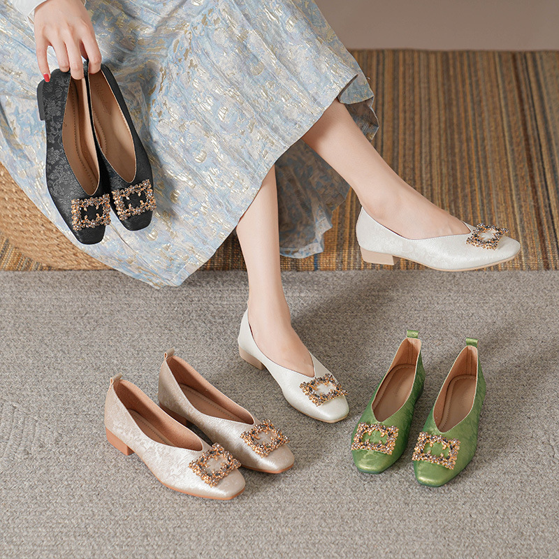 2023 New French Style Low Heel Square Toe Shallow Mouth Single Shoes Women's Soft Bottom Flat Shoes Design Sense Niche Spring and Autumn Fashion