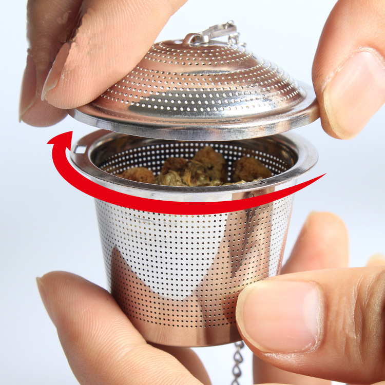 Picture of E-Commerce Stainless Steel 304 Tea Filter with Lid Chain Tea Barrel-Shaped Tea Drain Kitchen Weibao Tea Ball Tea Maker in Stock