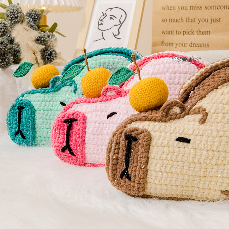 Snowball DIY Handmade Woven Capibala Crossbody Bag Material Bag Wool Capybara Doll Doll Coin Purse
