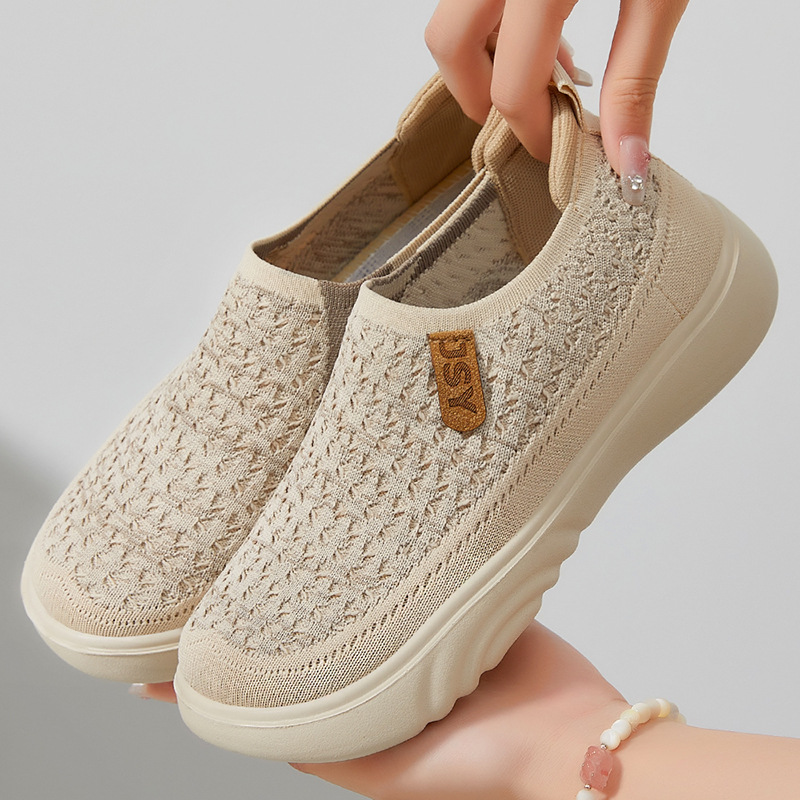 Picture of Shoes for Women, Versatile Summer New Style, Fly-Woven Breathable, Non-Stinky Casual Shoes, Soft-Soled Sports Shoes, Mesh Breathable Women's Shoes
