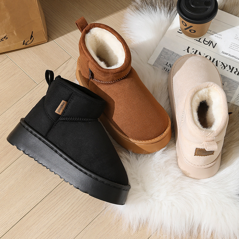 Picture of Amazon's popular short snow boots women's winter 2025 new thick-soled versatile fleece thickened warm cotton shoes