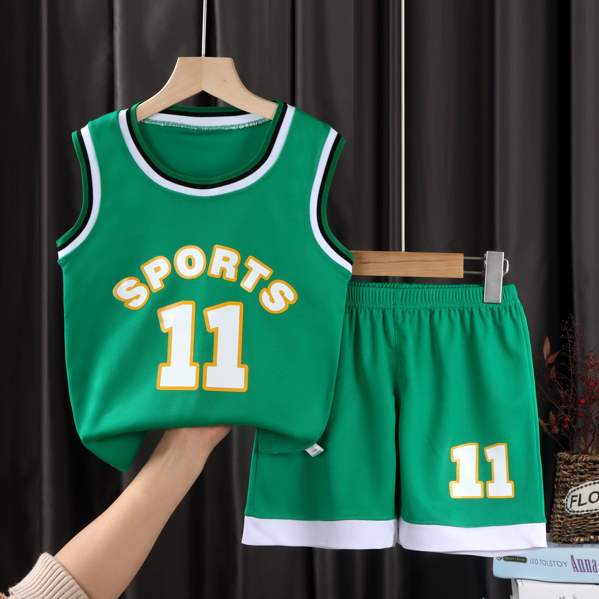 Picture of Category a New Basketball Uniform Set, Big Children's Sports Suit, Basketball Vest Suit, Sports One-Piece Generation