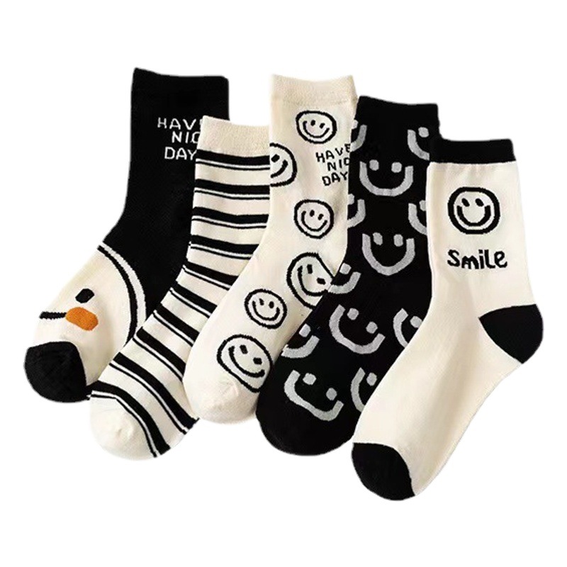 Women's socks spring and autumn sweat-absorbent deodorant mid-calf length socks ins trendy all-match Japanese college style cute smiley face stockings