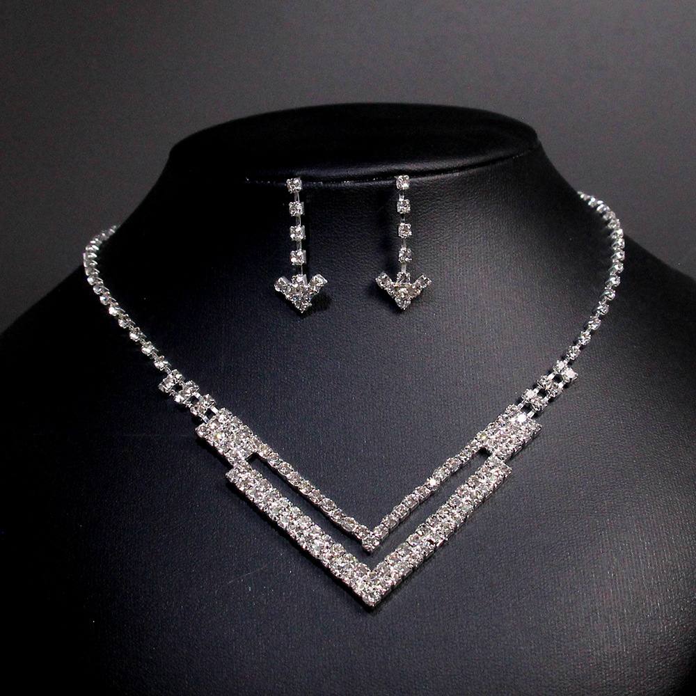 Picture of South Korea Metal Claw Chain Rhinestone Wedding Necklace Bride Necklace Ear Drop Jewelry Banquet Necklace Jewelry suit Wholesale