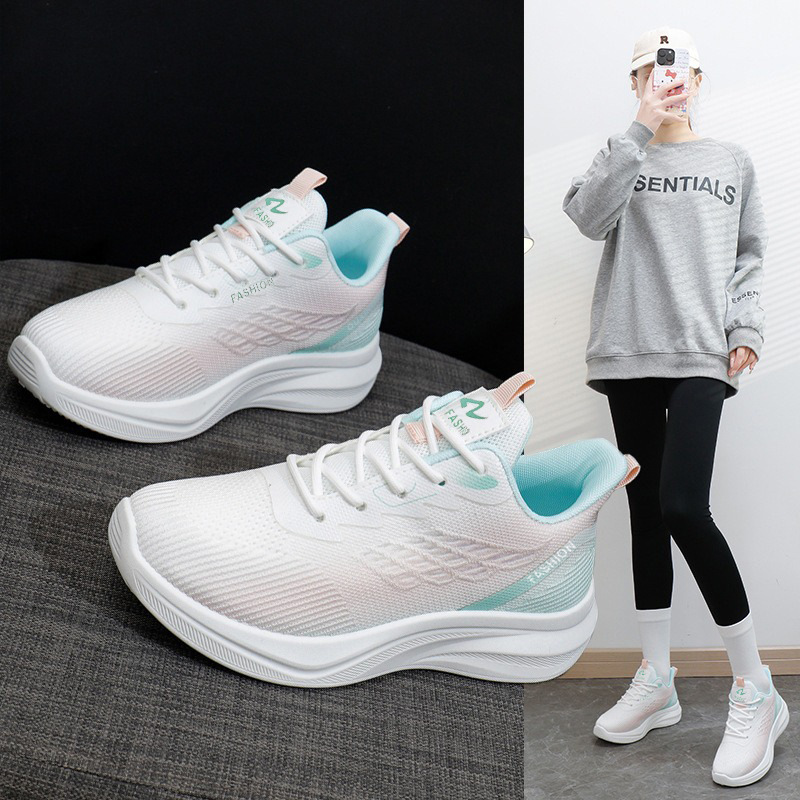 Spring 2025 New Korean Breathable Flying Weaver Shoes Ins Trendy Students Running sneaker Casual Shoes Cross Border