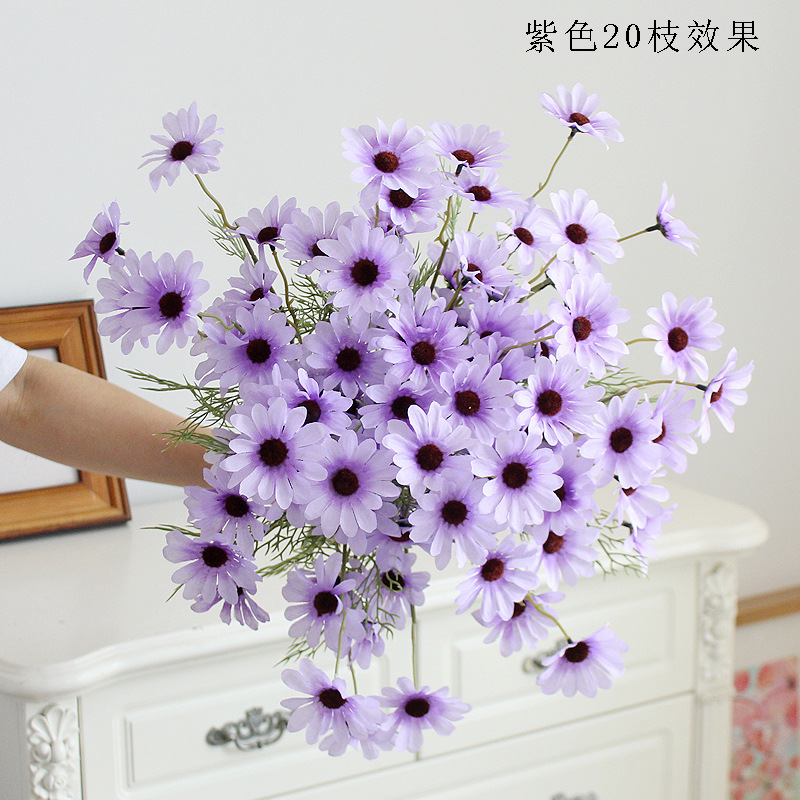 Picture of 5 heads Dutch Daisy small Daisy Persian artificial flower silk flower small wild chrysanthemum false flower Daisy decoration wedding wholesale