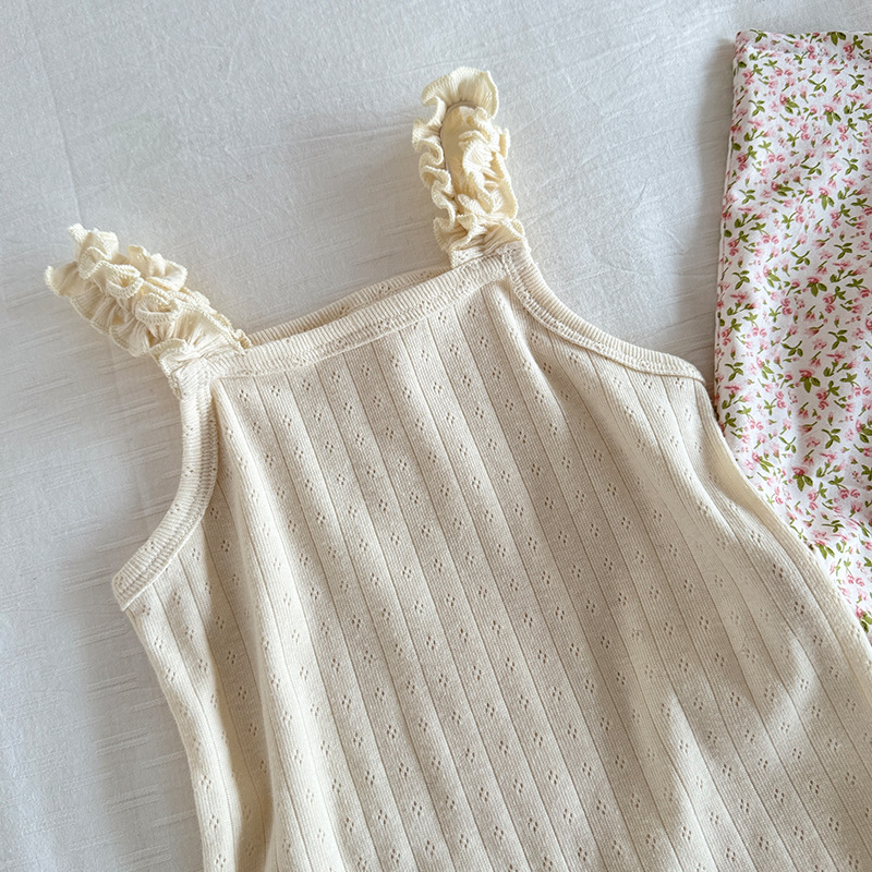 Picture of Girls Camisole 2025 Baby Girl Summer Children's Korean Version Easiest for Match Cute Pit Strip Color Line Camisole