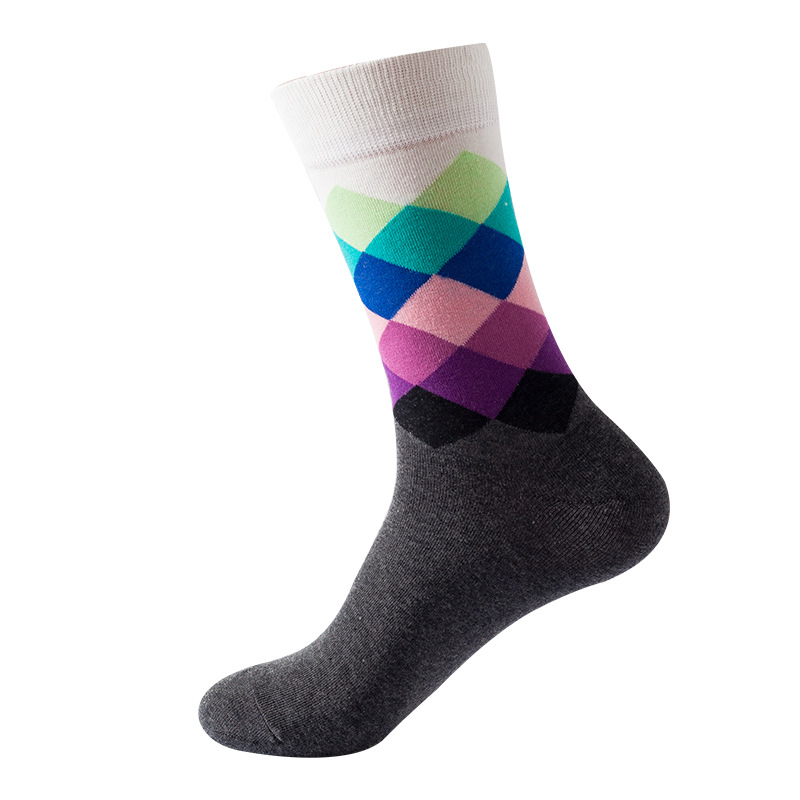 Picture of European and American Ins Style Mid-Calf Socks for Women Amazon Trendy Socks Supply Diamond Pattern Fashion Trendy Socks Wholesale in Stock