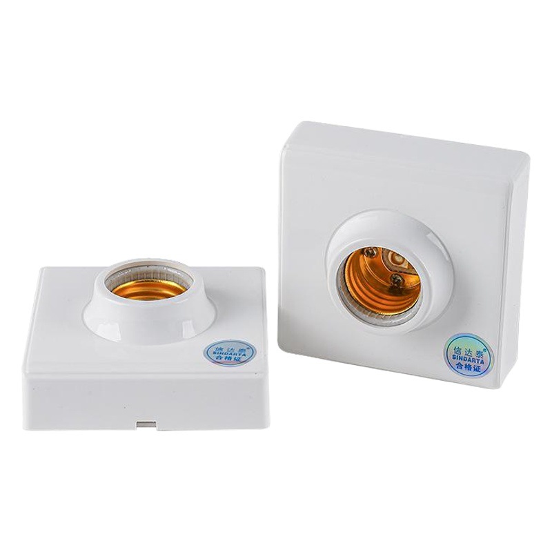 Type 86 surface mounted lamp holder manufacturer E27 spiral mouth new flame retardant PP lamp holder ceramic liner square lamp mouth