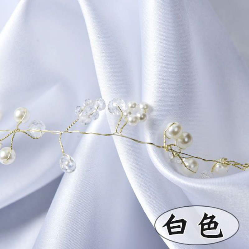 Picture of Satin Fabric Silk Lining Fabric Color Red Cloth Encryption Thickened Hanfu Dress Decorative Lining Silk Lining Summer