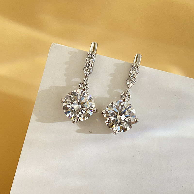 S925 Sterling Silver Four-Prong Moissanite Stud Earrings, Fashionable, Simple, Versatile, Live Source Factory Wholesale, Super Shiny