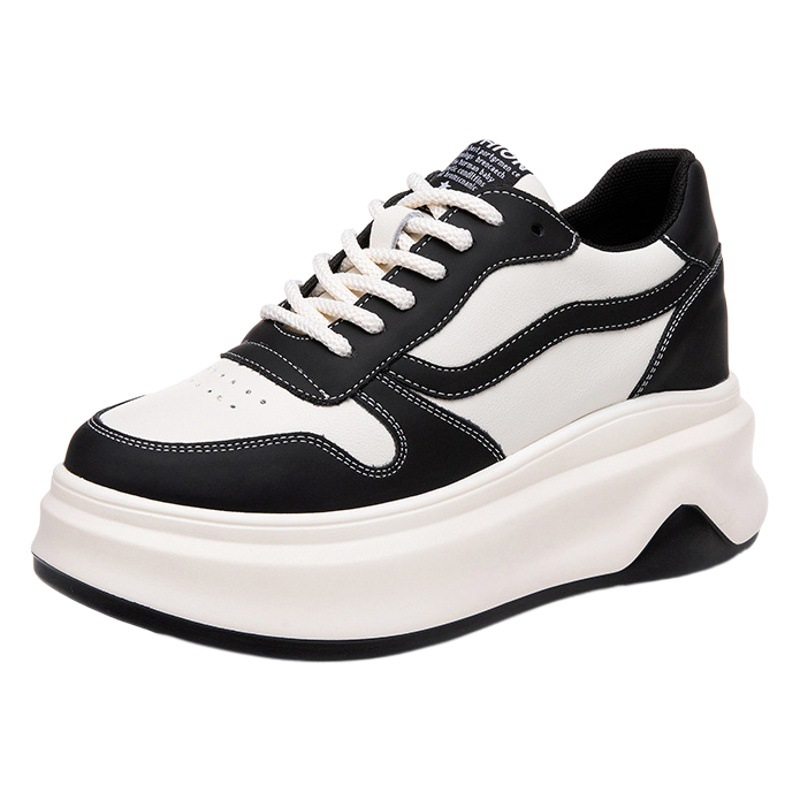 Casual Thick Sole Inner Heightening 2024 Spring New Sneakers for Women Popular Versatile Sports Sneakers Panda Shoes Genuine Leather for Women