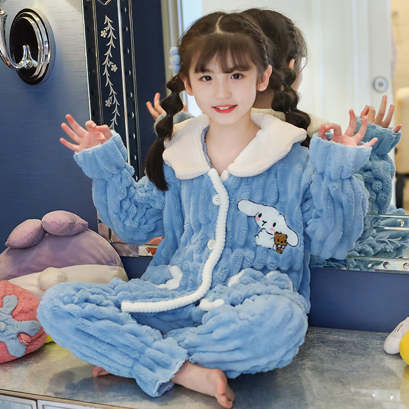 Picture of Children's Pajamas Flannel Autumn and Winter Girls' Coral Fleece Thickened Warm Style Middle and Large Children's Girls' Home Clothes suit