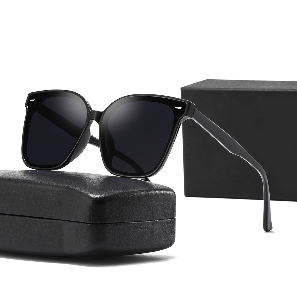 Picture of Hot-Selling New Gm Sunglasses for Women, High-End, Anti-Uv, Big Face, Slimming Look Sunglasses, Men's Driving Polarized Glasses