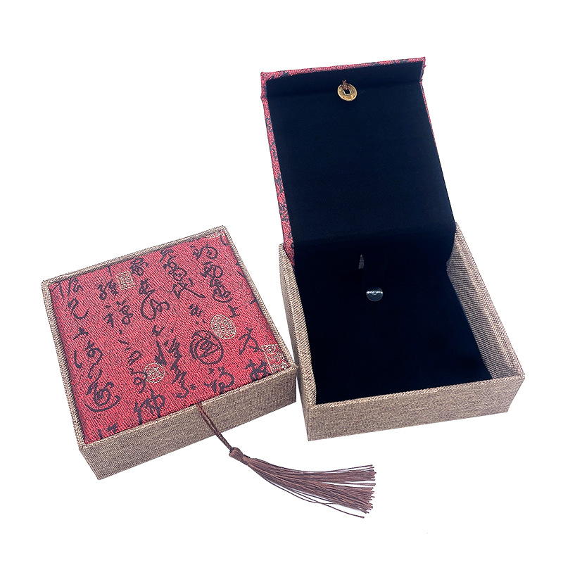 Wen play jewelry box linen tassel jewelry box bracelet box Buddha beads jade bracelet box bracelet box jewelry packaging box