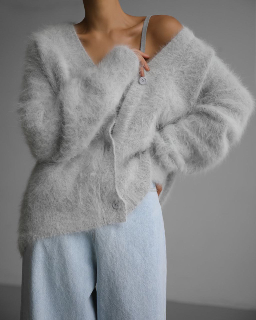 Picture of 2023 Autumn and Winter New European and American Cross-border Knitted Cardigan Long-sleeved Jacket Women's Imitation Mink Hair Lazy Style Women's Sweater Thick