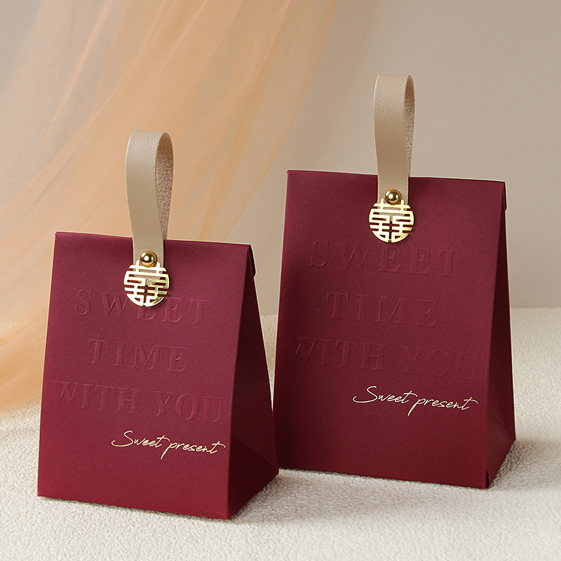 Picture of Wedding Candy Box 2025 New High-End European Style Wedding Satchel Wedding Candy Bag Engagement Candy Packaging Box Empty Box