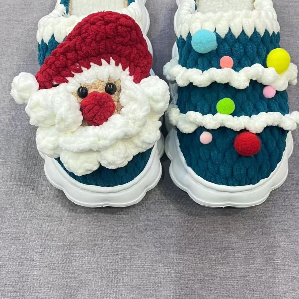 Santa elk handmade slippers diy crocheted material bag autumn and winter thick ice bar for boyfriend and girlfriend girlfriends gift