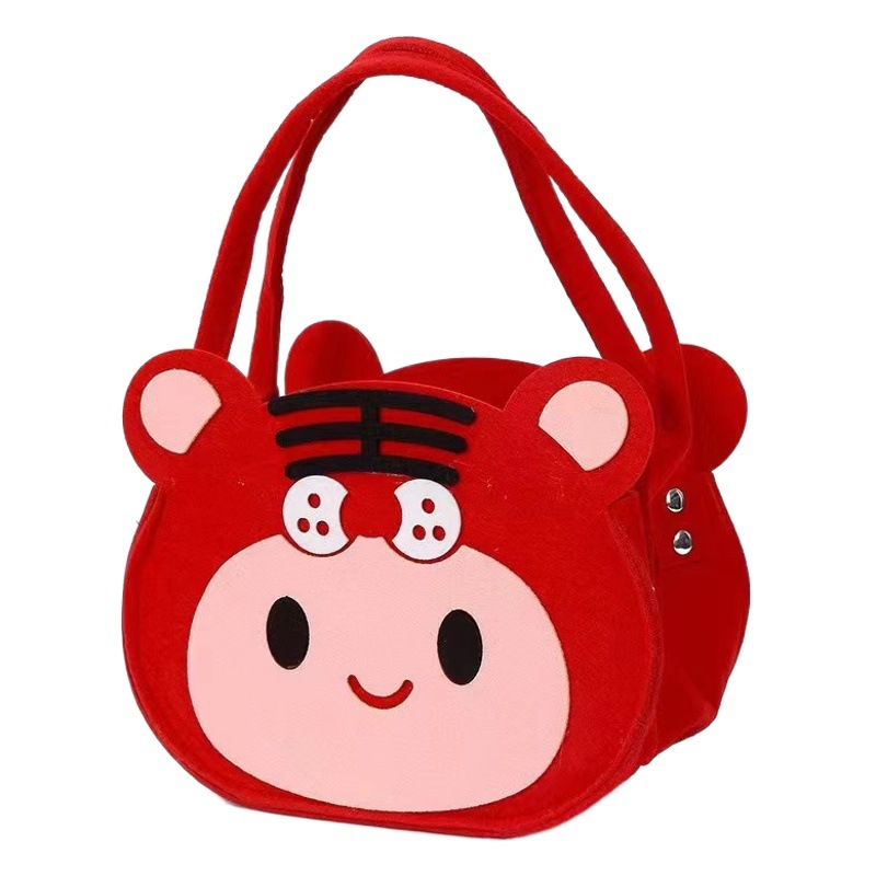 Supply cute cartoon felt bag Tiger candy shape portable gift bag baby birthday full moon gift bag