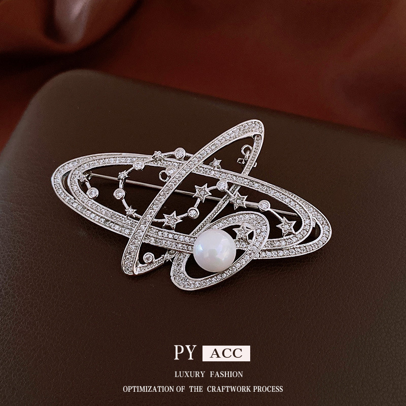 Empress Dowager Zircon Planet Pearl Brooch Retro High-end Sense Elegant Corsage Garment Niche Light Luxury Jewelry Wholesale