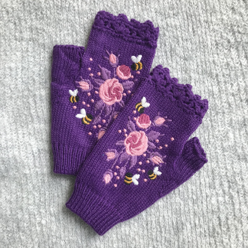 Picture of ins Hot Selling Autumn and Winter Women's Warm Wool Half-Finger Gloves Bee Small Flower Embroidered Knitted Gloves