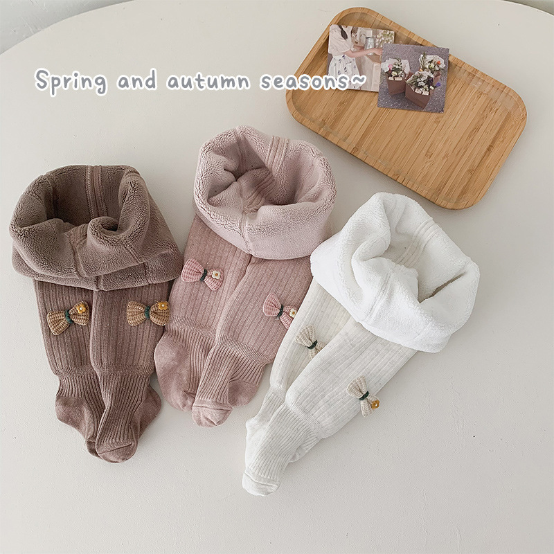 Picture of Children's pantyhose plus velvet padded autumn and winter new small flower bow pantyhose female baby warm bottomings wholesale