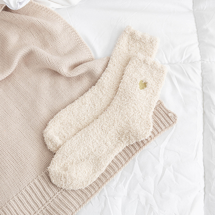Picture of Coral Velvet Socks Autumn and Winter Heart Home Floor Socks Sleep Socks Half Velvet Women's Mid-Calf Socks Warm and Thickeneded