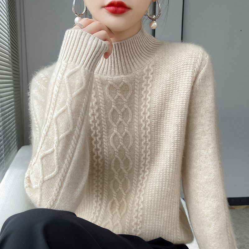 Picture of Autumn and Winter 2024 New Thickeneded Knitwear Women's Round Neck Inner Bottoming Knitwear Warm and Stylish Top