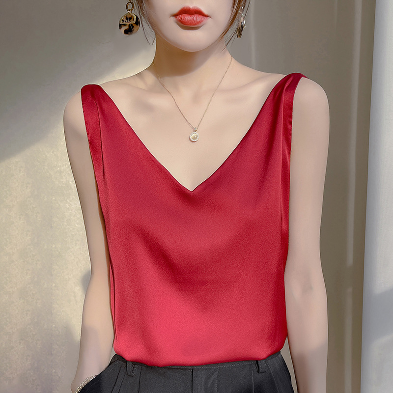 Picture of Cross-Border 2025 Summer New Plus-Size Women's Clothing White Base Layer Outerwear Inner Wear Women's Top Camisole